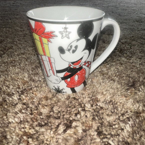 Mickey Mouse Christmas Magic is Everywhere Disney Mug Holiday Coffee Tea - Picture 1 of 7